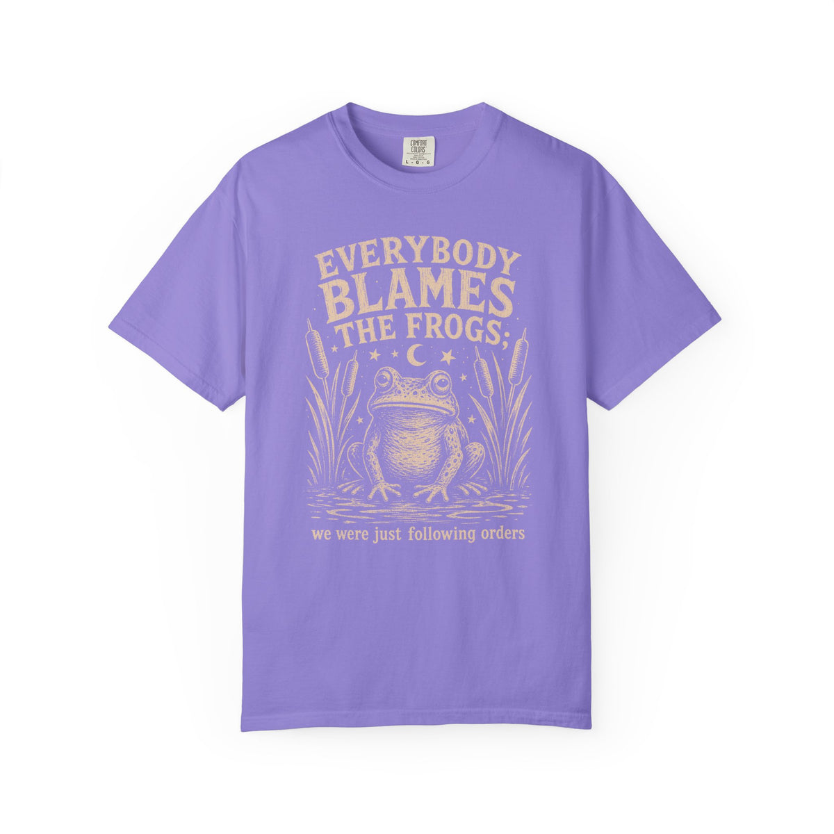 Everybody Blames the Frogs Premium T-shirt