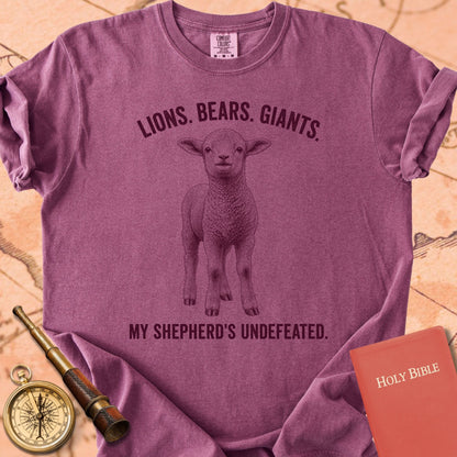 Lions. Bears. Giants. My Shepherd's Undefeated. Premium T-shirt