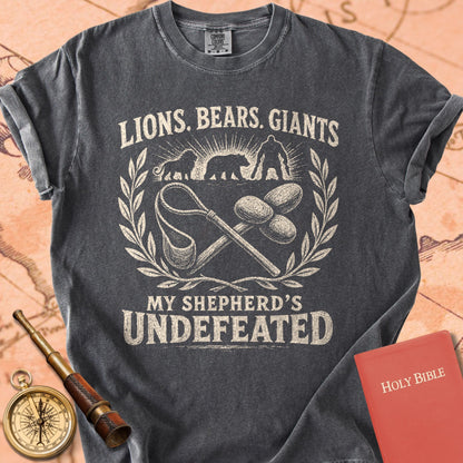 Lions. Bears. Giants. My Shepherd’s Undefeated. Premium T-shirt